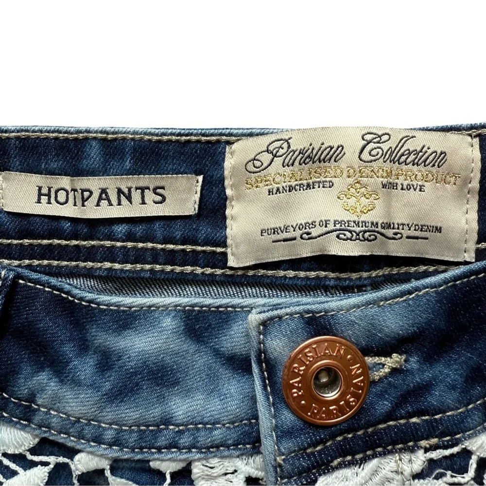 Parisian Collection Blue Denim Shorts with White Lace Overlay Size 7 Boho Y2K